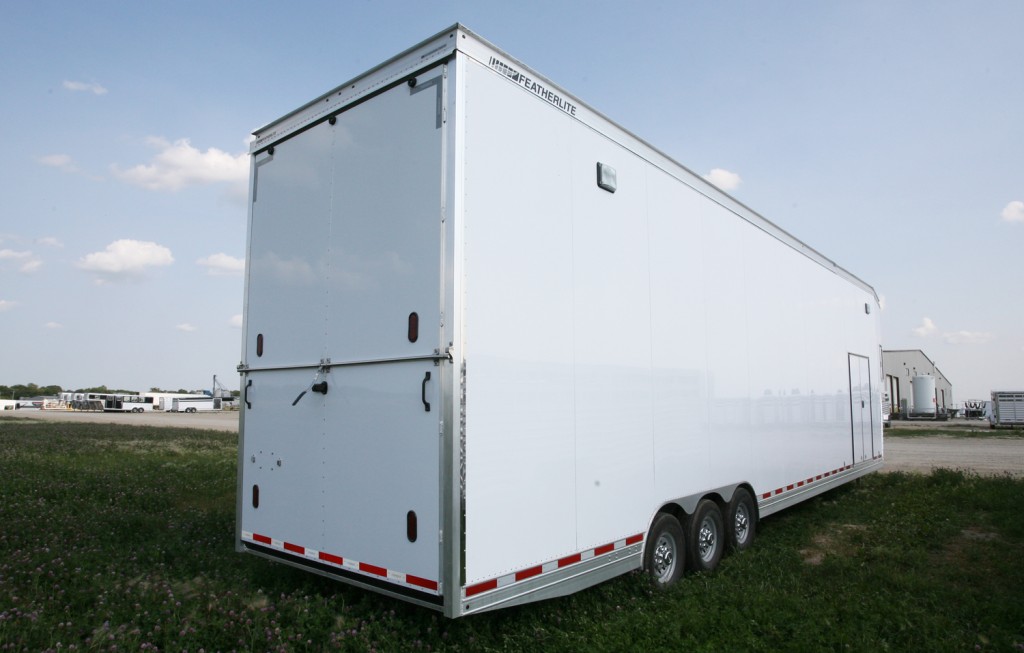Helicopter cargo trailer